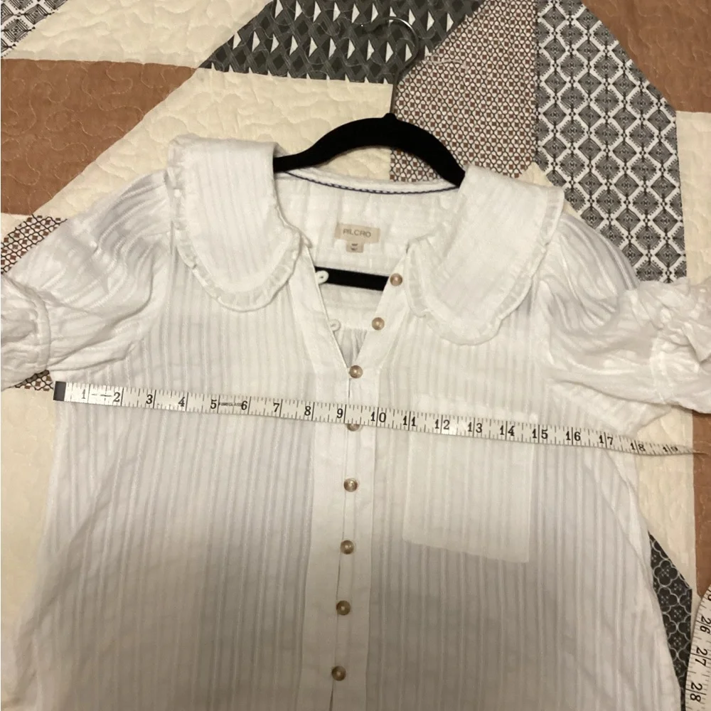 White Pilcro Keira Button-Front Puff Sleeve Top